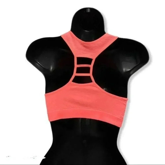 Marika Seamless Sports Bra - Picture 2 of 5